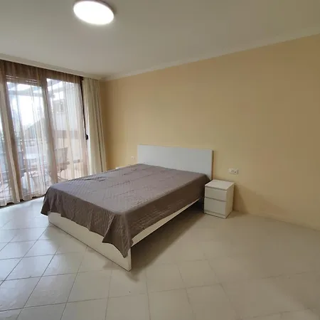 Appartement Santa Marina Breeze - One Bedroom *